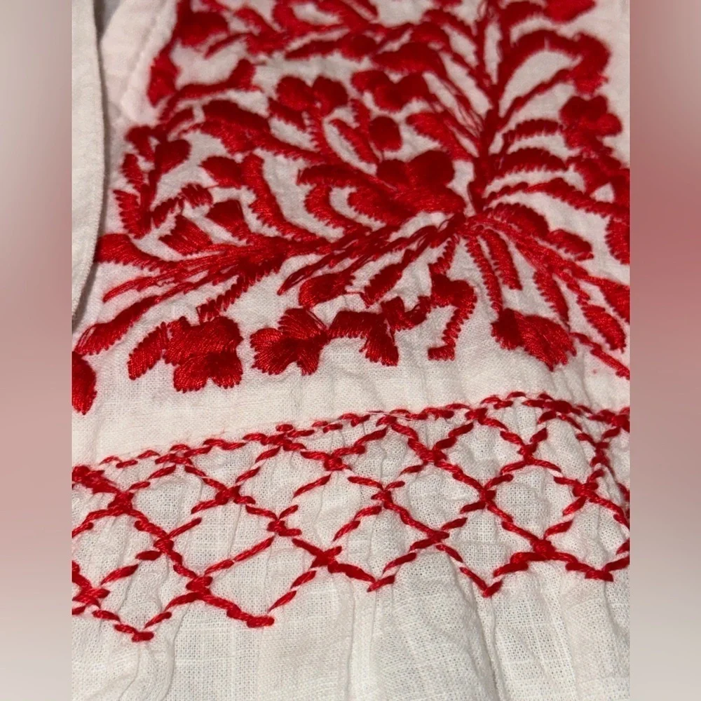 Free People Embroidered Peasant Top XS Dreaming About You Tunic Ivory and Red